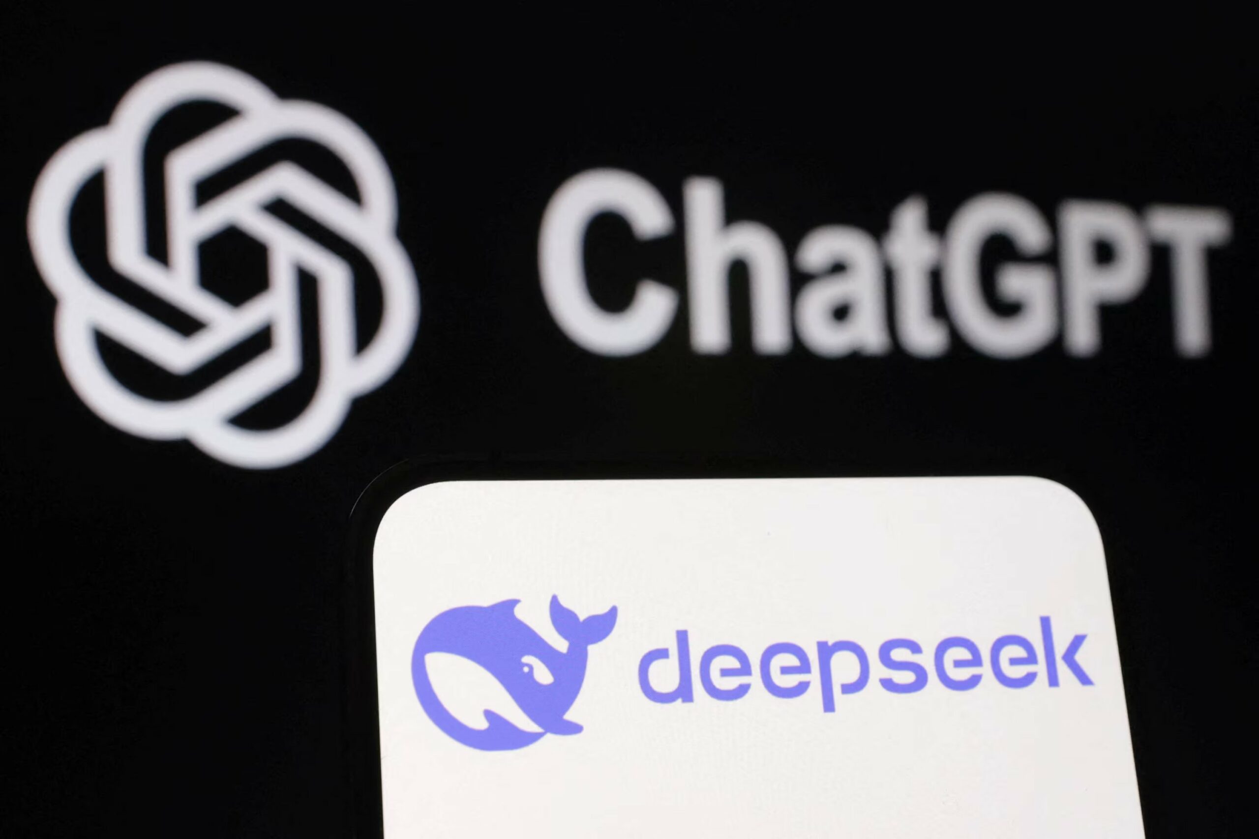 AI uppger dessutom att DeepSeek måste dela sina användardata med KKP i Kina, vilket gör Kinas bättre AI till en fara även för ovetande amerikanska medborgare.